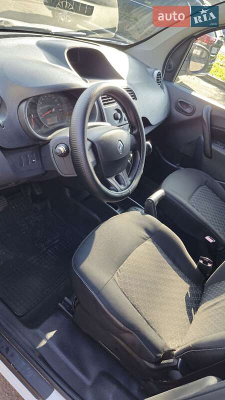 Вантажний фургон Renault Kangoo 2015 в Одесі фото 12 Вантажний фургон Renault Kangoo 2015 в Одесі
