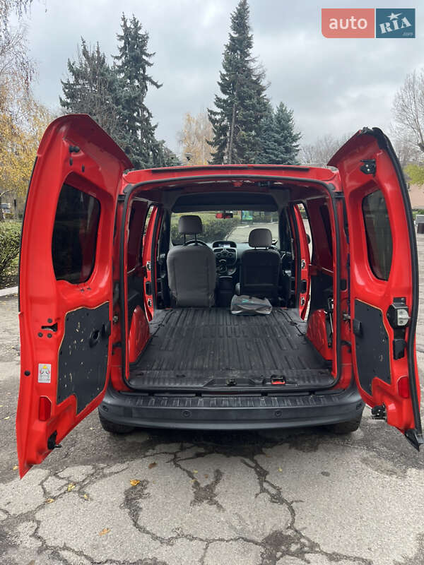 Мінівен Renault Kangoo 2016 в Кам'янському фото 30 Мінівен Renault Kangoo 2016 в Кам'янському