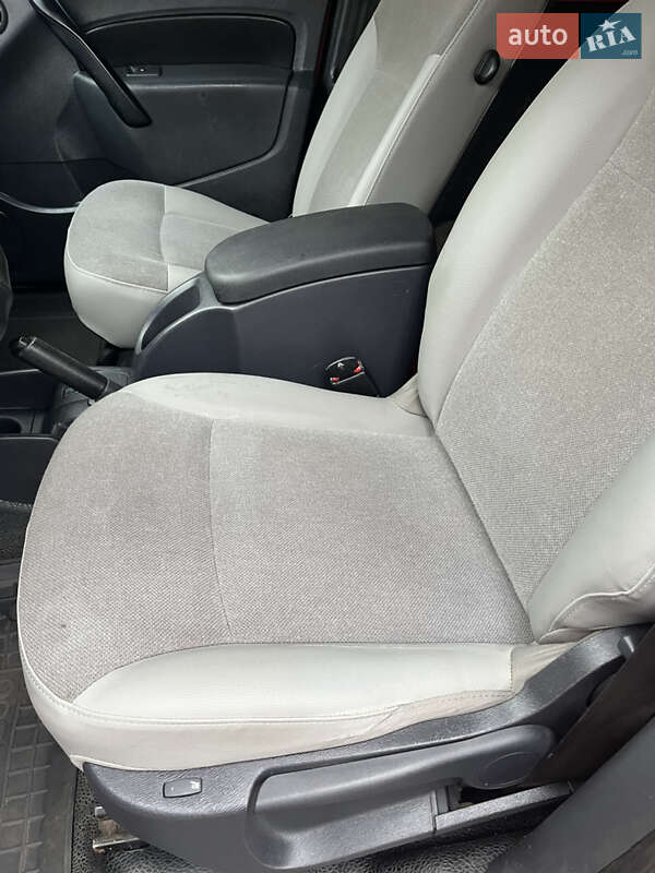 Мінівен Renault Kangoo 2016 в Кам'янському фото 40 Мінівен Renault Kangoo 2016 в Кам'янському