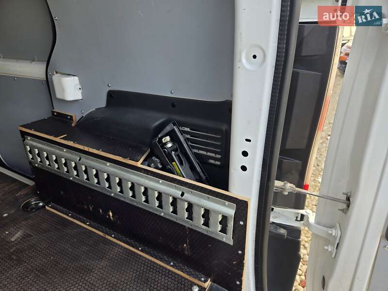 Грузовой фургон Renault Kangoo 2020 в Львове