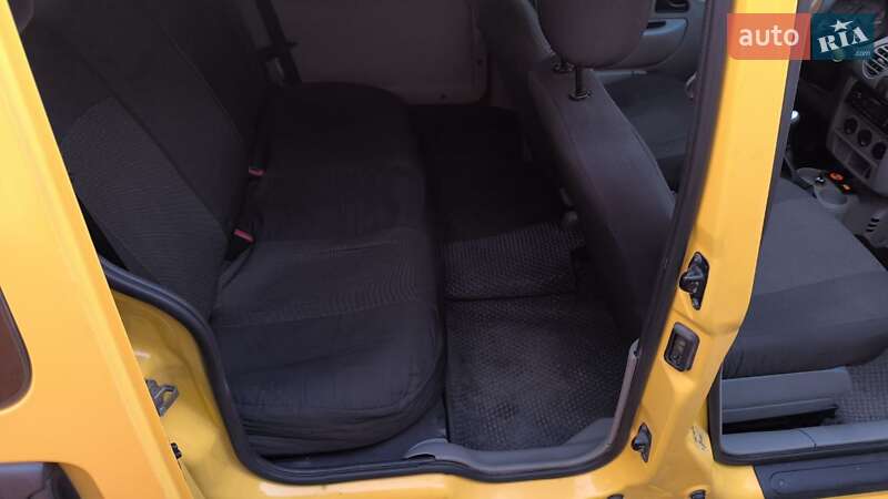 Мінівен Renault Kangoo 2006 в Дніпрі фото 17 Мінівен Renault Kangoo 2006 в Дніпрі