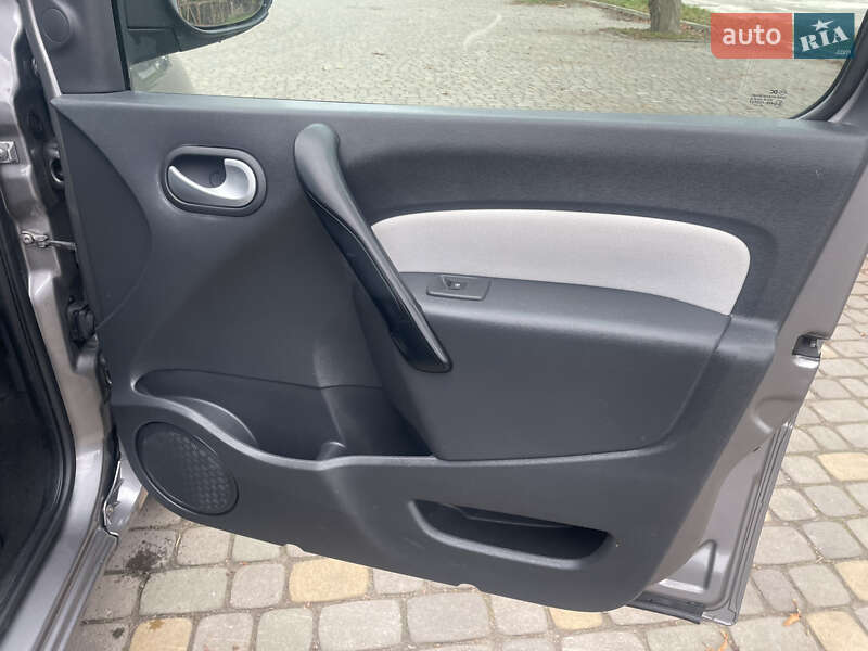 Минивэн Renault Kangoo 2014 в Луцке фото 31 Минивэн Renault Kangoo 2014 в Луцке