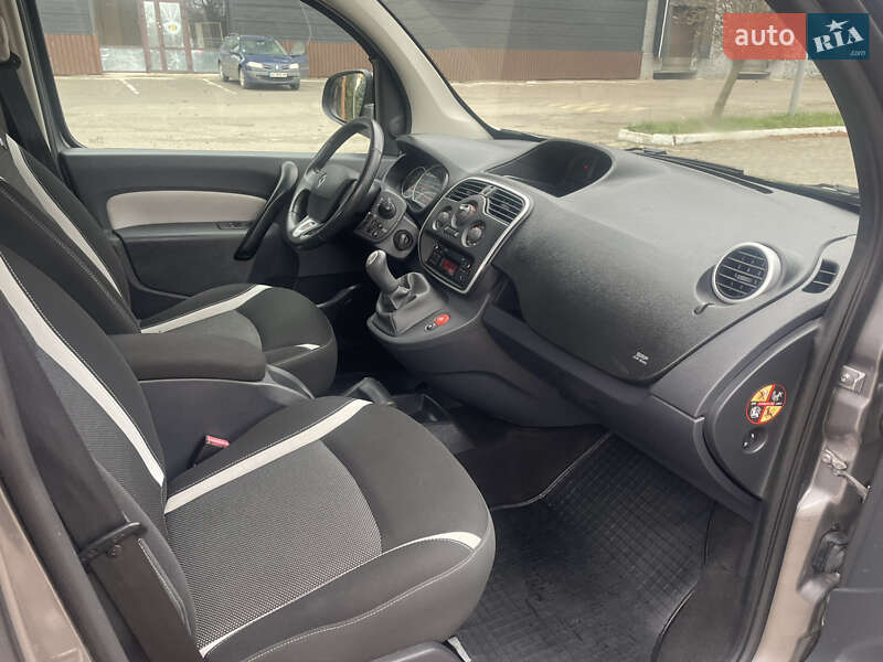 Минивэн Renault Kangoo 2014 в Луцке фото 29 Минивэн Renault Kangoo 2014 в Луцке