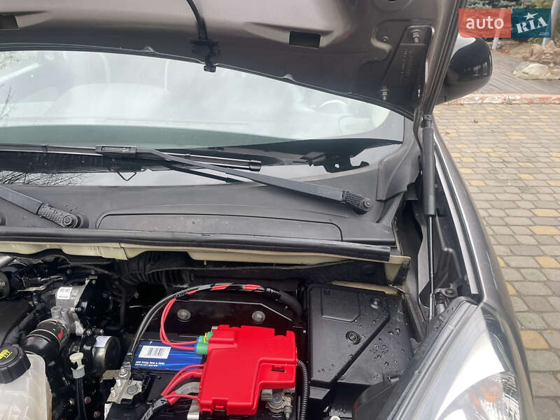 Минивэн Renault Kangoo 2014 в Луцке фото 42 Минивэн Renault Kangoo 2014 в Луцке