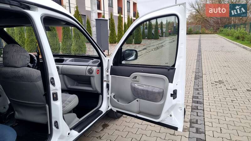 Минивэн Renault Kangoo 2006 в Луцке фото 16 Минивэн Renault Kangoo 2006 в Луцке