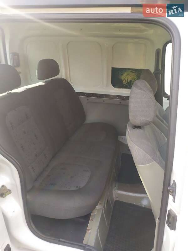 Минивэн Renault Kangoo 2005 в Калуше