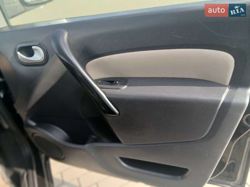 Мінівен Renault Kangoo 2011 в Дрогобичі