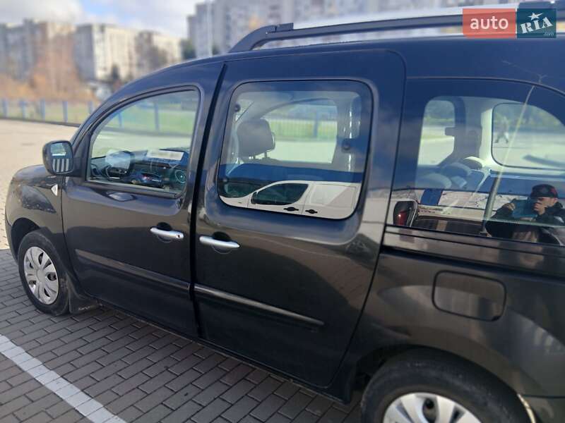 Мінівен Renault Kangoo 2011 в Дрогобичі