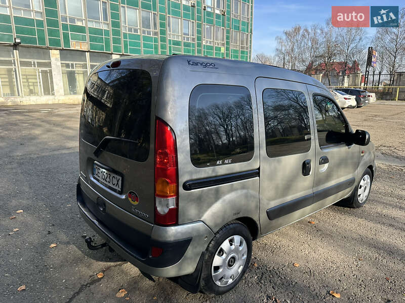 Мінівен Renault Kangoo 2004 в Чернівцях