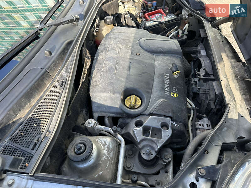 Мінівен Renault Kangoo 2004 в Чернівцях