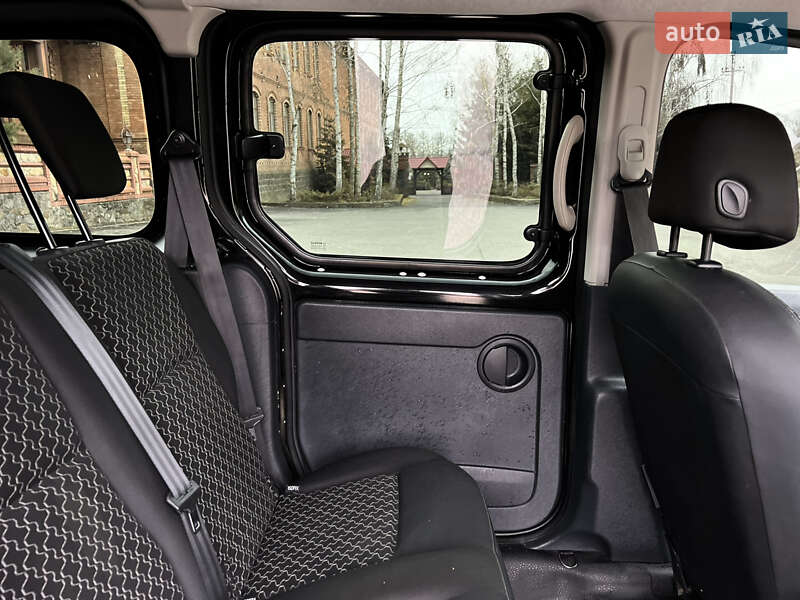 Минивэн Renault Kangoo 2012 в Виннице