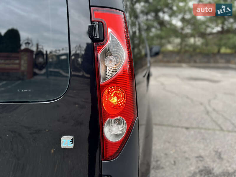 Минивэн Renault Kangoo 2012 в Виннице