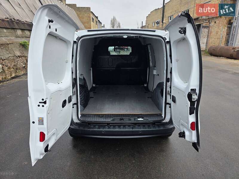 Грузовой фургон Renault Kangoo 2018 в Киеве фото 18 Грузовой фургон Renault Kangoo 2018 в Киеве