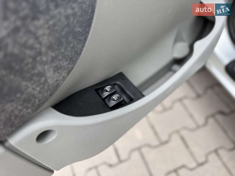 Мінівен Renault Kangoo 2005 в Хмельницькому фото 26 Мінівен Renault Kangoo 2005 в Хмельницькому