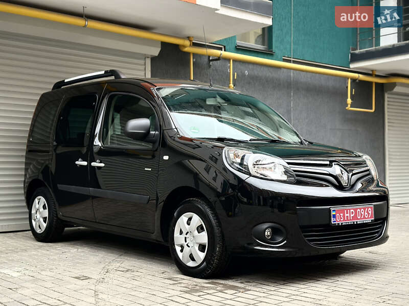 Мінівен Renault Kangoo 2017 в Житомирі