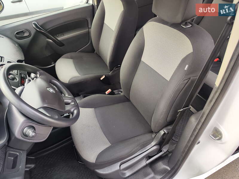 Минивэн Renault Kangoo 2018 в Новых Санжарах