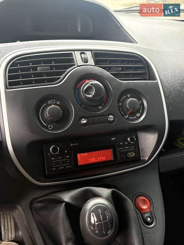 Інші вантажівки Renault Kangoo 2016 в Запоріжжі