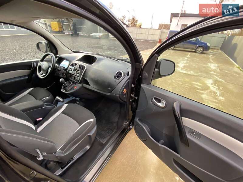 Вантажний фургон Renault Kangoo 2015 в Києві
