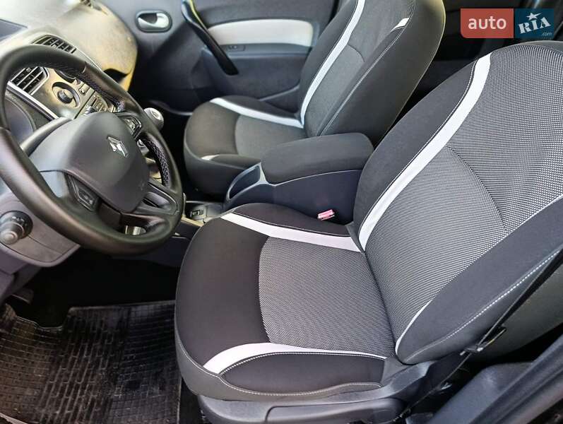 Вантажний фургон Renault Kangoo 2015 в Ковелі