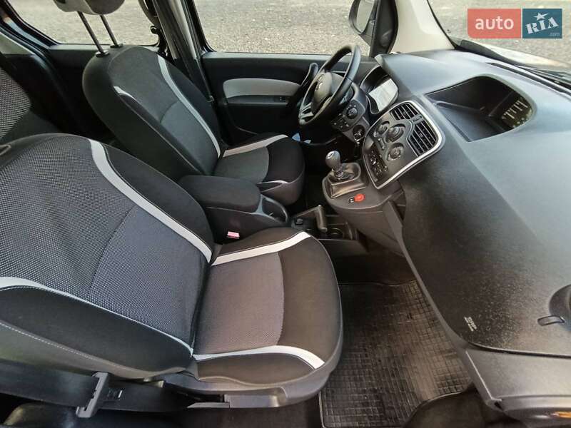 Вантажний фургон Renault Kangoo 2015 в Ковелі