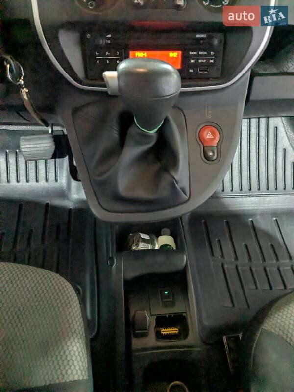 Грузовой фургон Renault Kangoo 2018 в Костополе фото 9 Грузовой фургон Renault Kangoo 2018 в Костополе