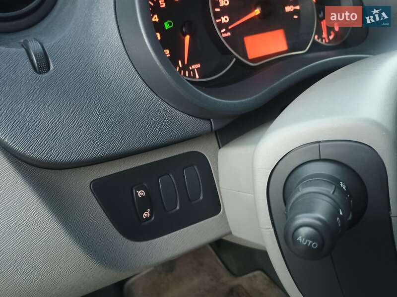 Минивэн Renault Kangoo 2010 в Виннице