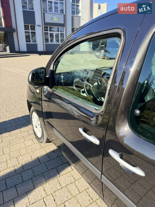 Минивэн Renault Kangoo 2014 в Львове