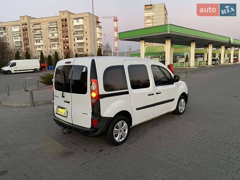 Минивэн Renault Kangoo 2009 в Житомире