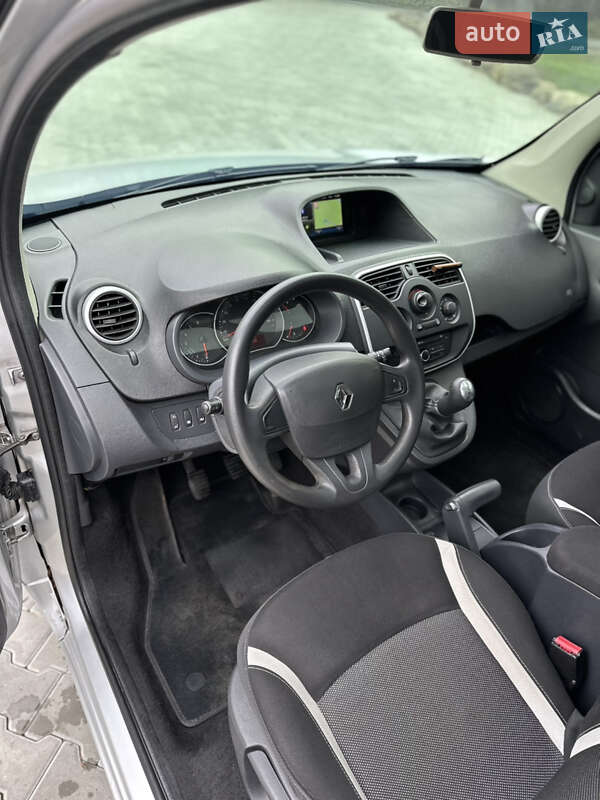 Минивэн Renault Kangoo 2015 в Черновцах