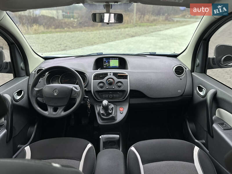 Минивэн Renault Kangoo 2015 в Черновцах