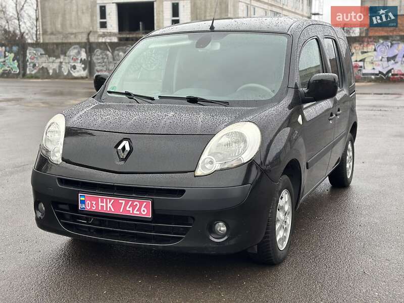 Минивэн Renault Kangoo 2009 в Луцке
