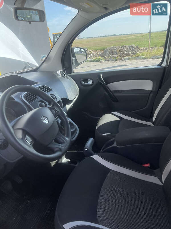 Минивэн Renault Kangoo 2014 в Арцизе