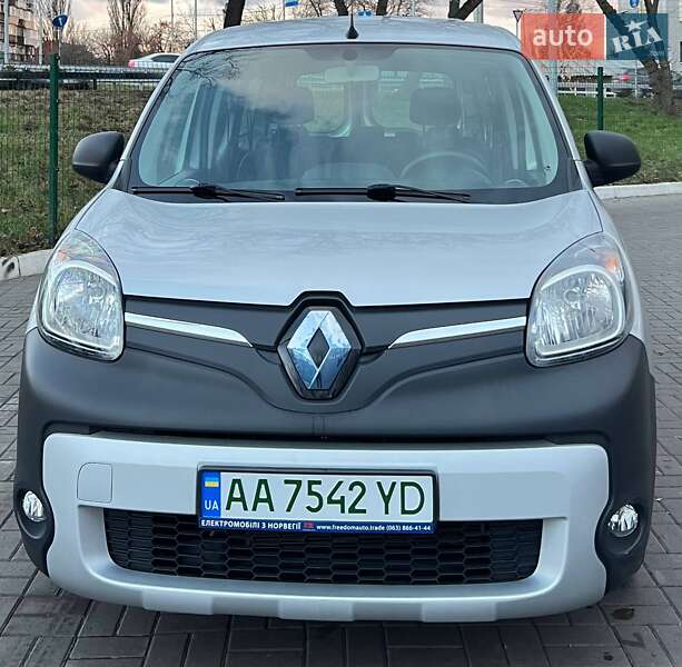 Мінівен Renault Kangoo 2017 в Києві