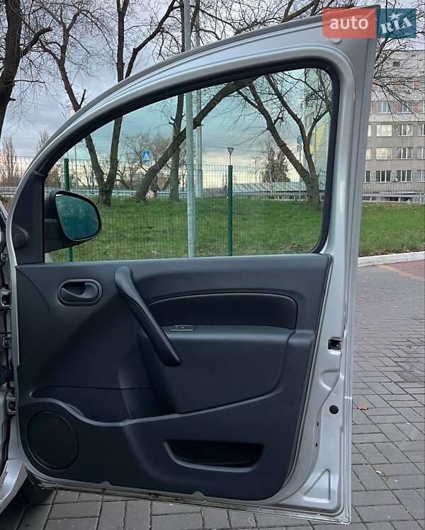 Мінівен Renault Kangoo 2017 в Києві