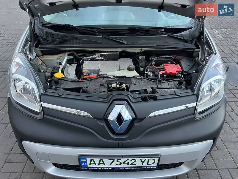 Мінівен Renault Kangoo 2017 в Києві