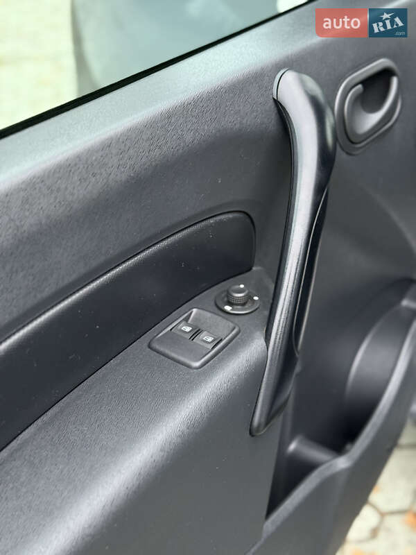 Вантажний фургон Renault Kangoo 2021 в Дубні фото 22 Вантажний фургон Renault Kangoo 2021 в Дубні