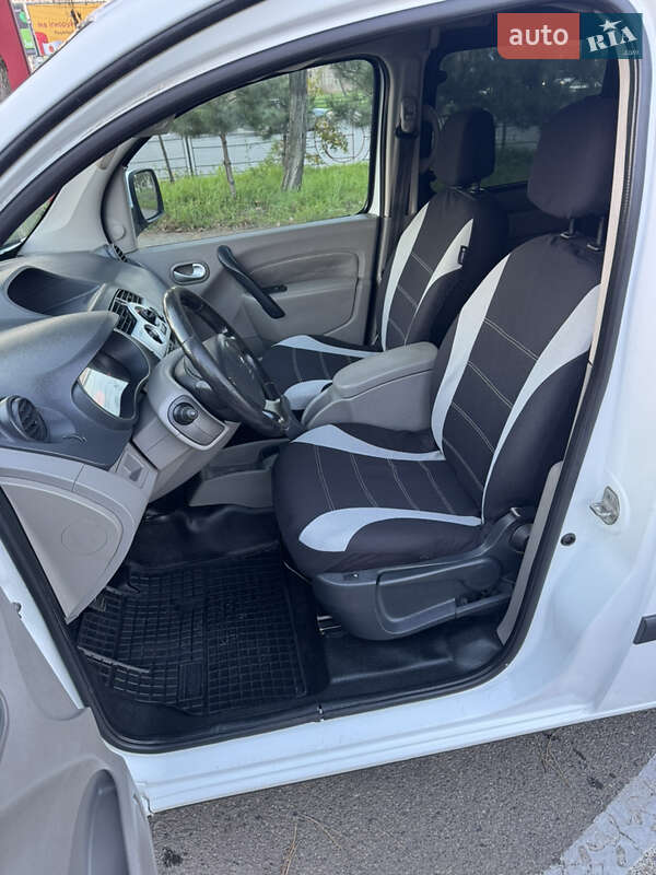 Минивэн Renault Kangoo 2008 в Одессе фото 5 Минивэн Renault Kangoo 2008 в Одессе