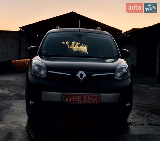 Мінівен Renault Kangoo 2017 в Дніпрі