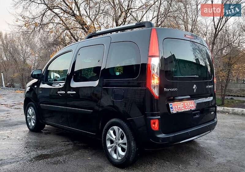 Мінівен Renault Kangoo 2017 в Дніпрі