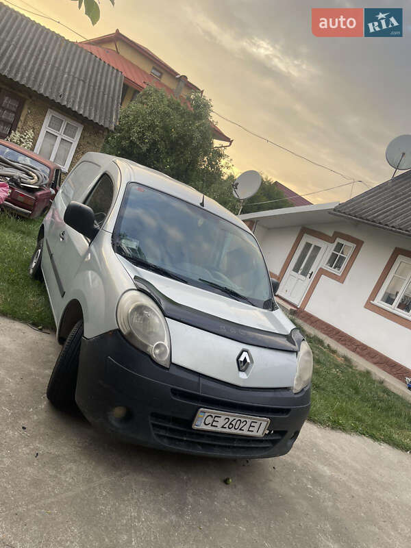 Інші вантажівки Renault Kangoo 2012 в Бояни