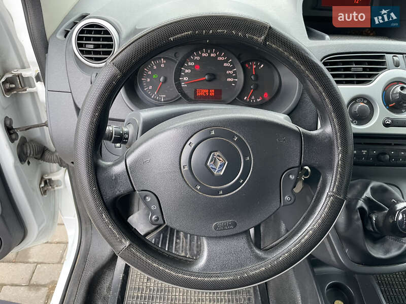 Грузопассажирский фургон Renault Kangoo 2013 в Полтаве
