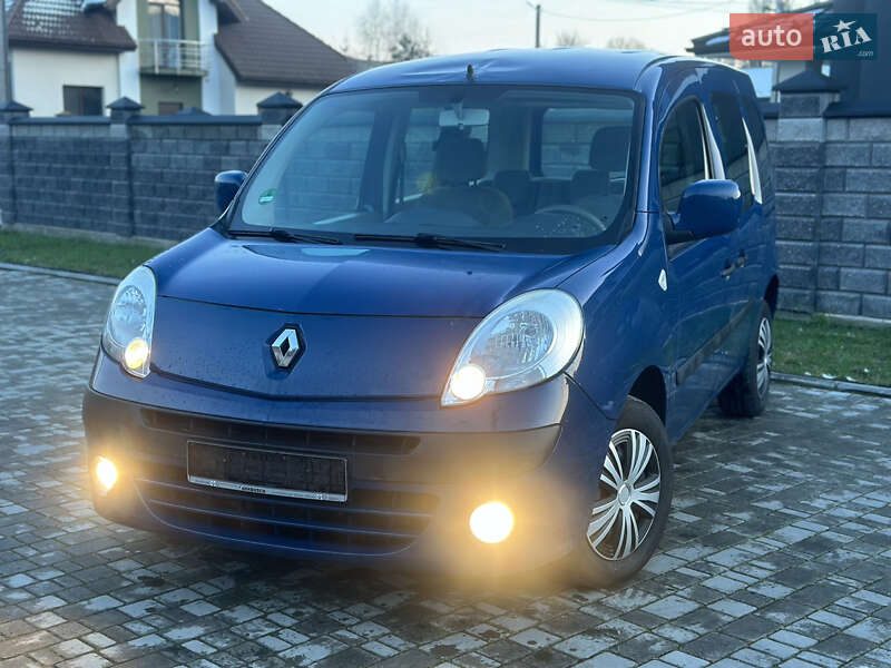 Мінівен Renault Kangoo 2010 в Рівному