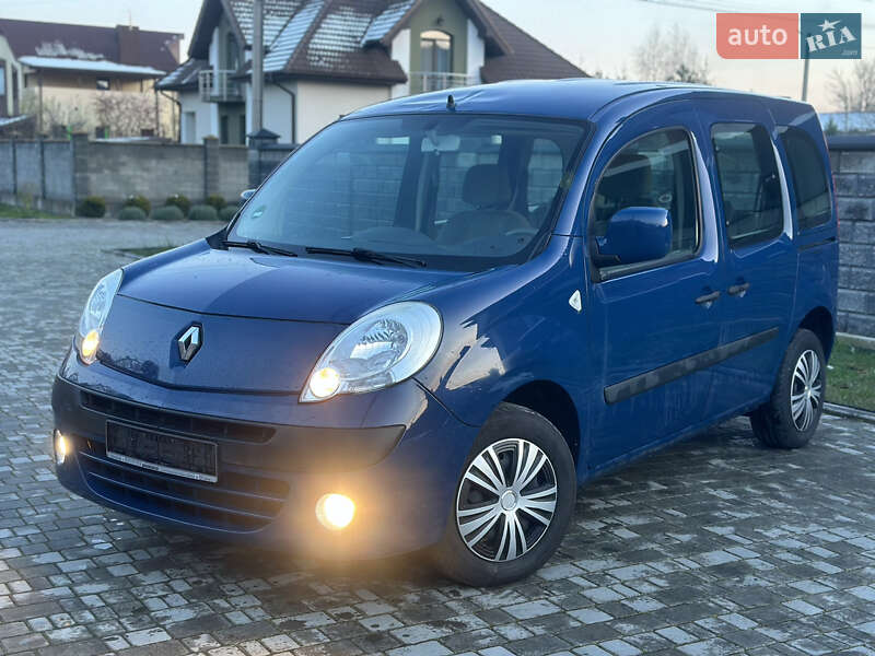 Мінівен Renault Kangoo 2010 в Рівному