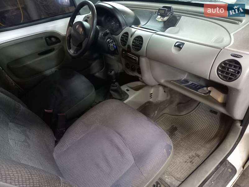 Мінівен Renault Kangoo 2001 в Ватутіному
