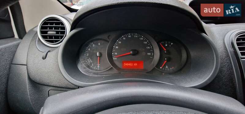 Грузовой фургон Renault Kangoo 2013 в Киеве