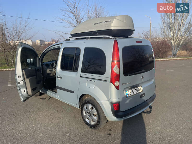 Минивэн Renault Kangoo 2010 в Кривом Роге фото 2 Минивэн Renault Kangoo 2010 в Кривом Роге