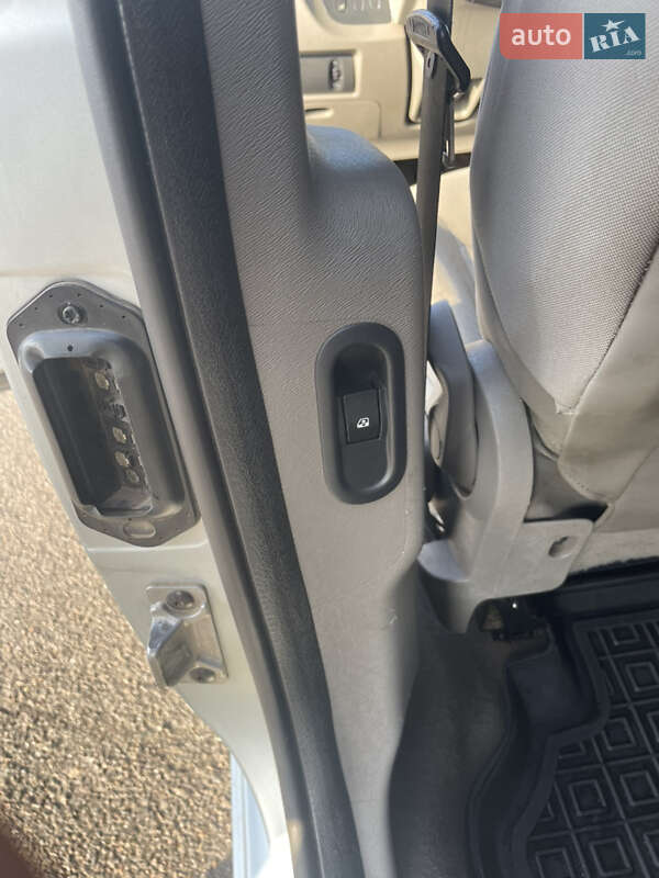 Минивэн Renault Kangoo 2010 в Кривом Роге фото 14 Минивэн Renault Kangoo 2010 в Кривом Роге