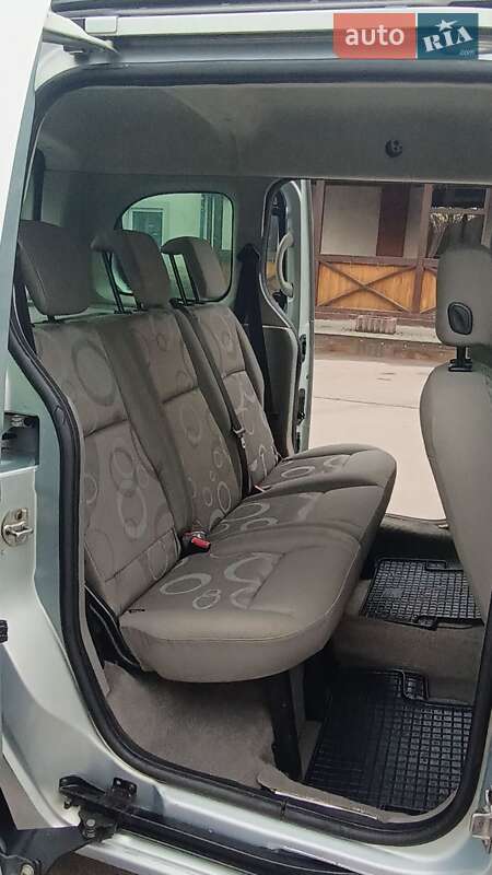 Минивэн Renault Kangoo 2009 в Ивано-Франковске