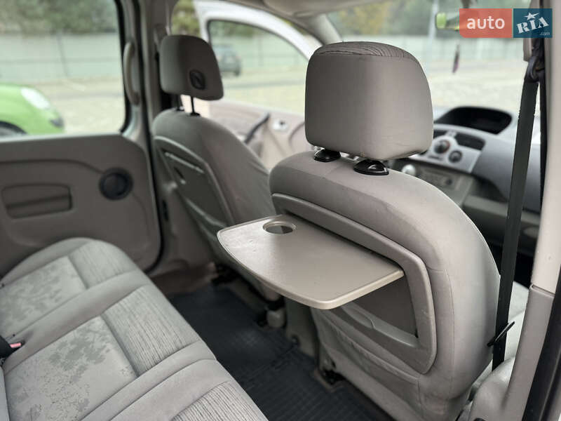 Мінівен Renault Kangoo 2009 в Луцьку