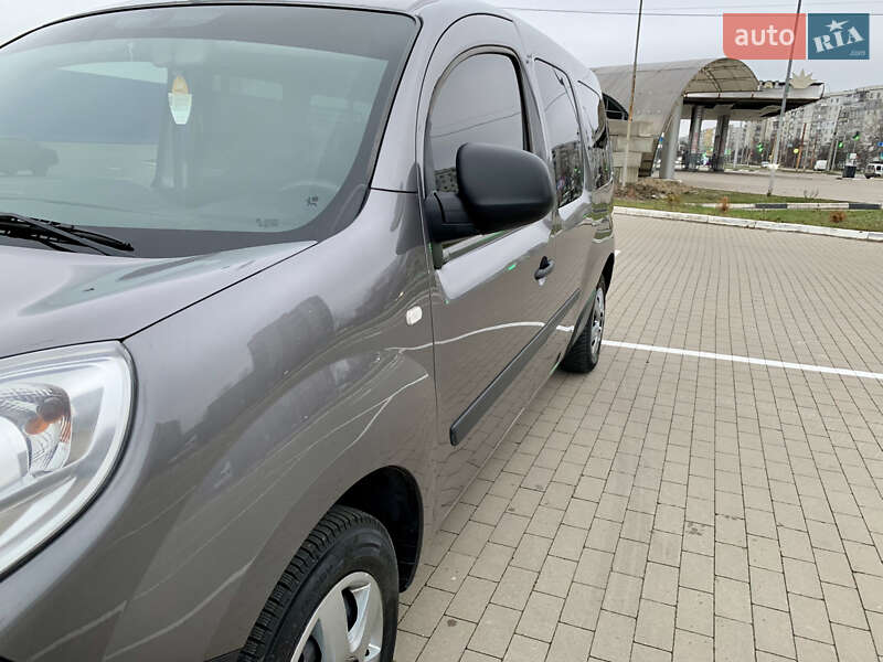Минивэн Renault Kangoo 2013 в Сумах